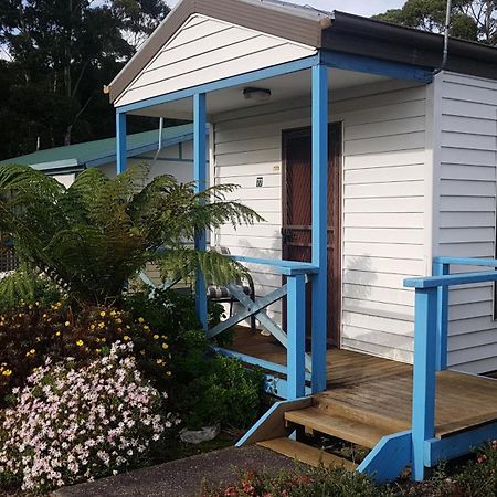 Strahan Retreat Holiday Park Стая снимка
