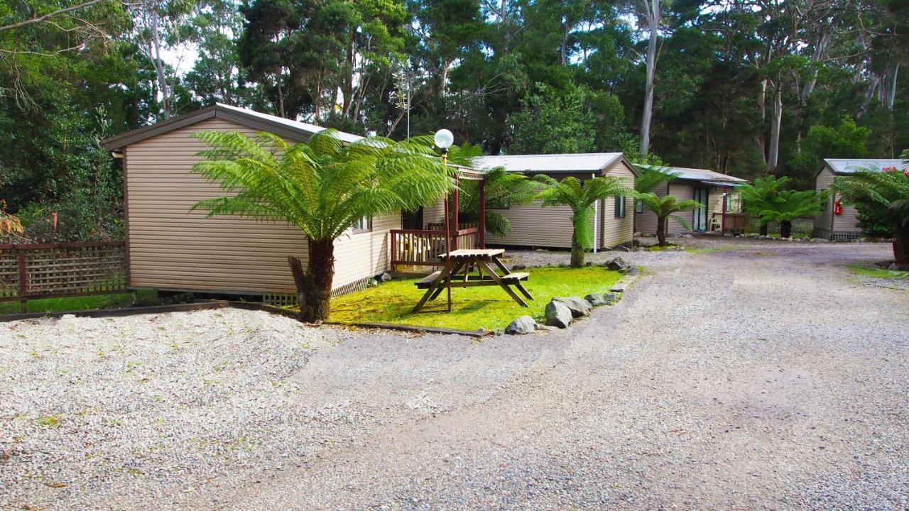 Strahan Retreat Holiday Park Екстериор снимка