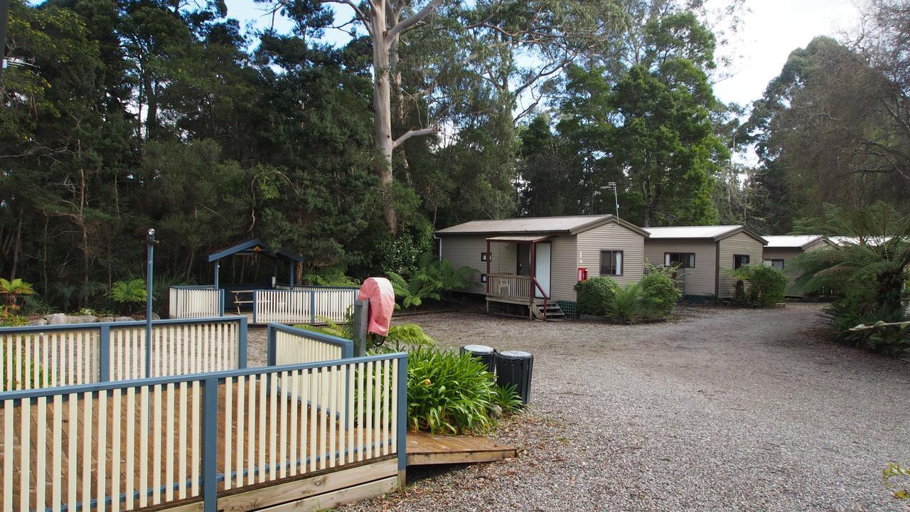 Strahan Retreat Holiday Park Екстериор снимка